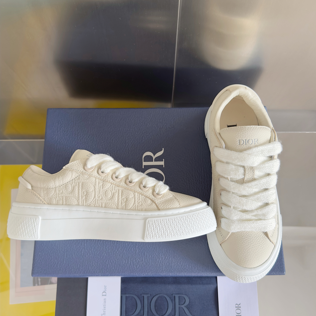 顶级版本：情侣款
Dior迪奥B33系列 Spin 情侣款 休闲 运动鞋 厚底 滑板鞋
原版购入开发 做