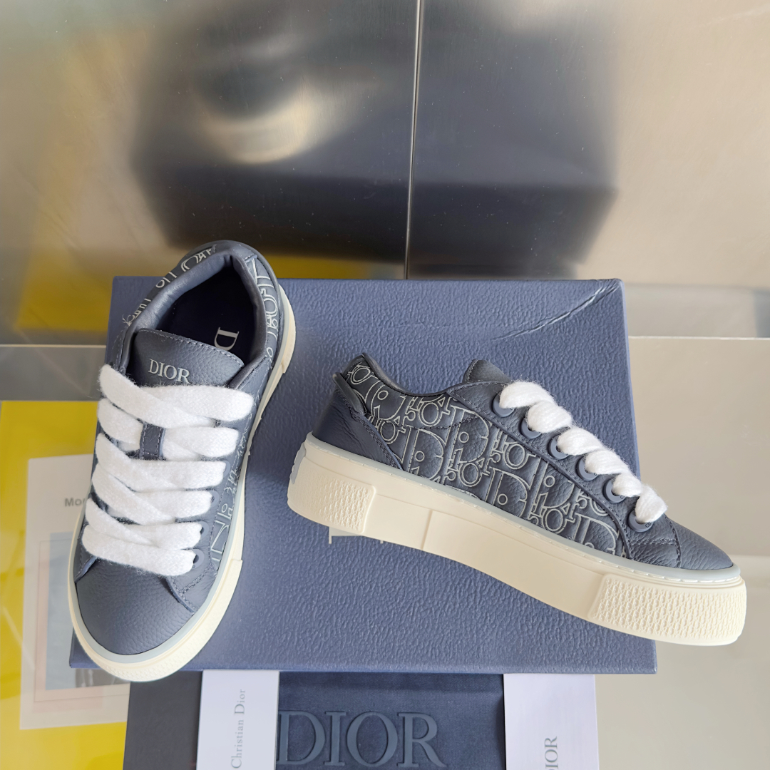 顶级版本：情侣款
Dior迪奥B33系列 Spin 情侣款 休闲 运动鞋 厚底 滑板鞋
原版购入开发 做