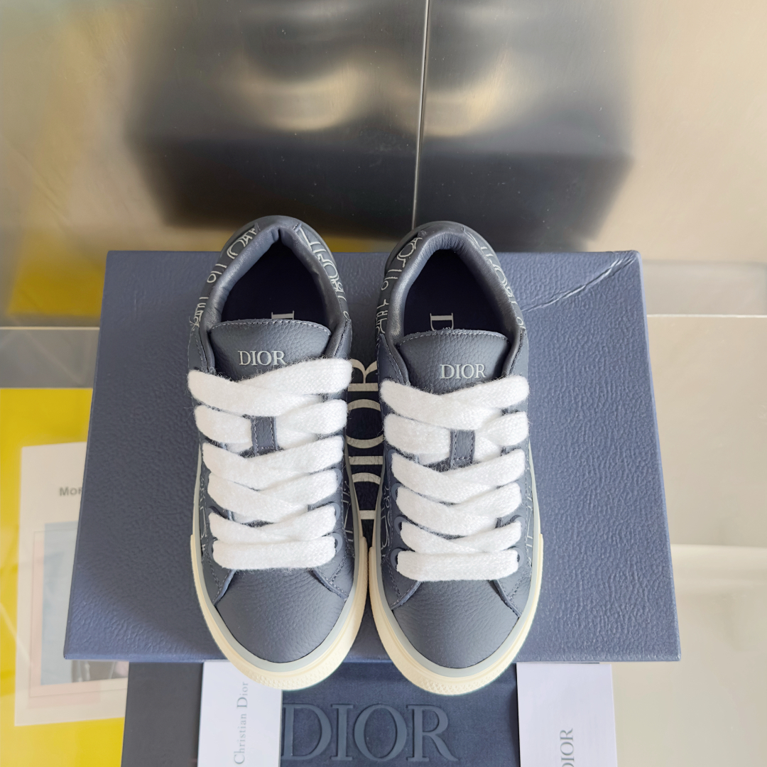 顶级版本：情侣款
Dior迪奥B33系列 Spin 情侣款 休闲 运动鞋 厚底 滑板鞋
原版购入开发 做