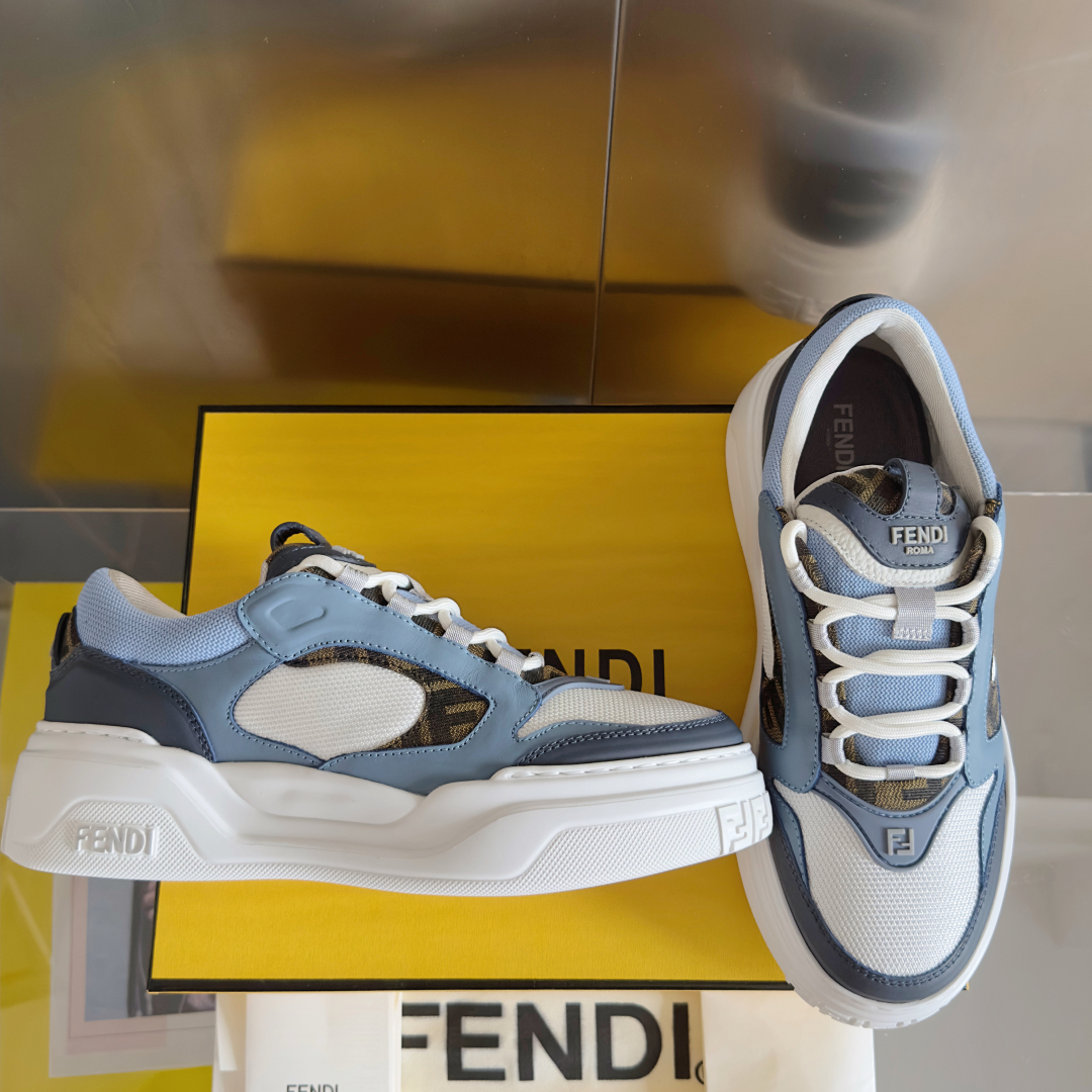 顶级版本：男款
Fendi 芬迪 最新 Force系列 FF厚底 休闲 运动鞋 板鞋
原版购入开发 做货