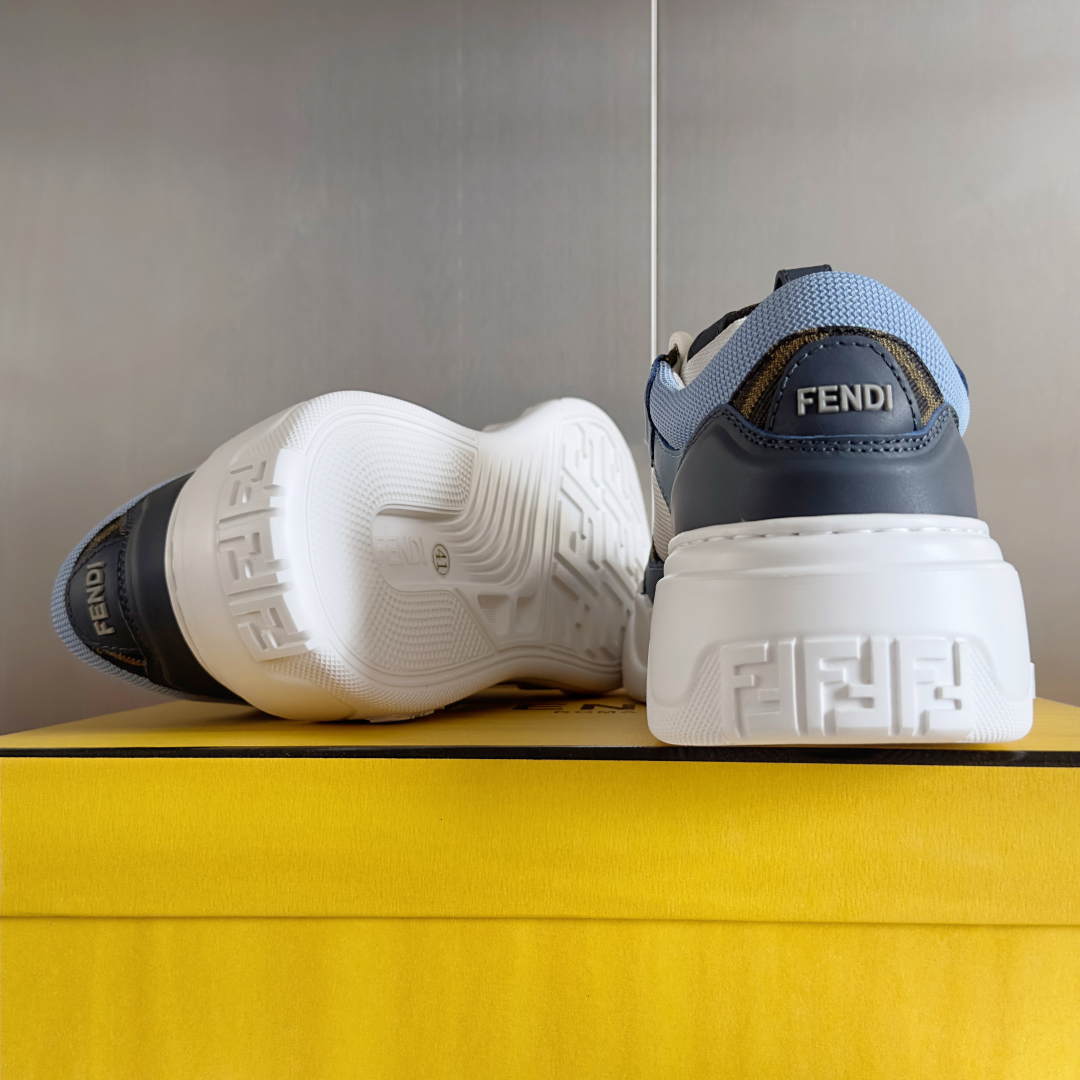 顶级版本：男款
Fendi 芬迪 最新 Force系列 FF厚底 休闲 运动鞋 板鞋
原版购入开发 做货