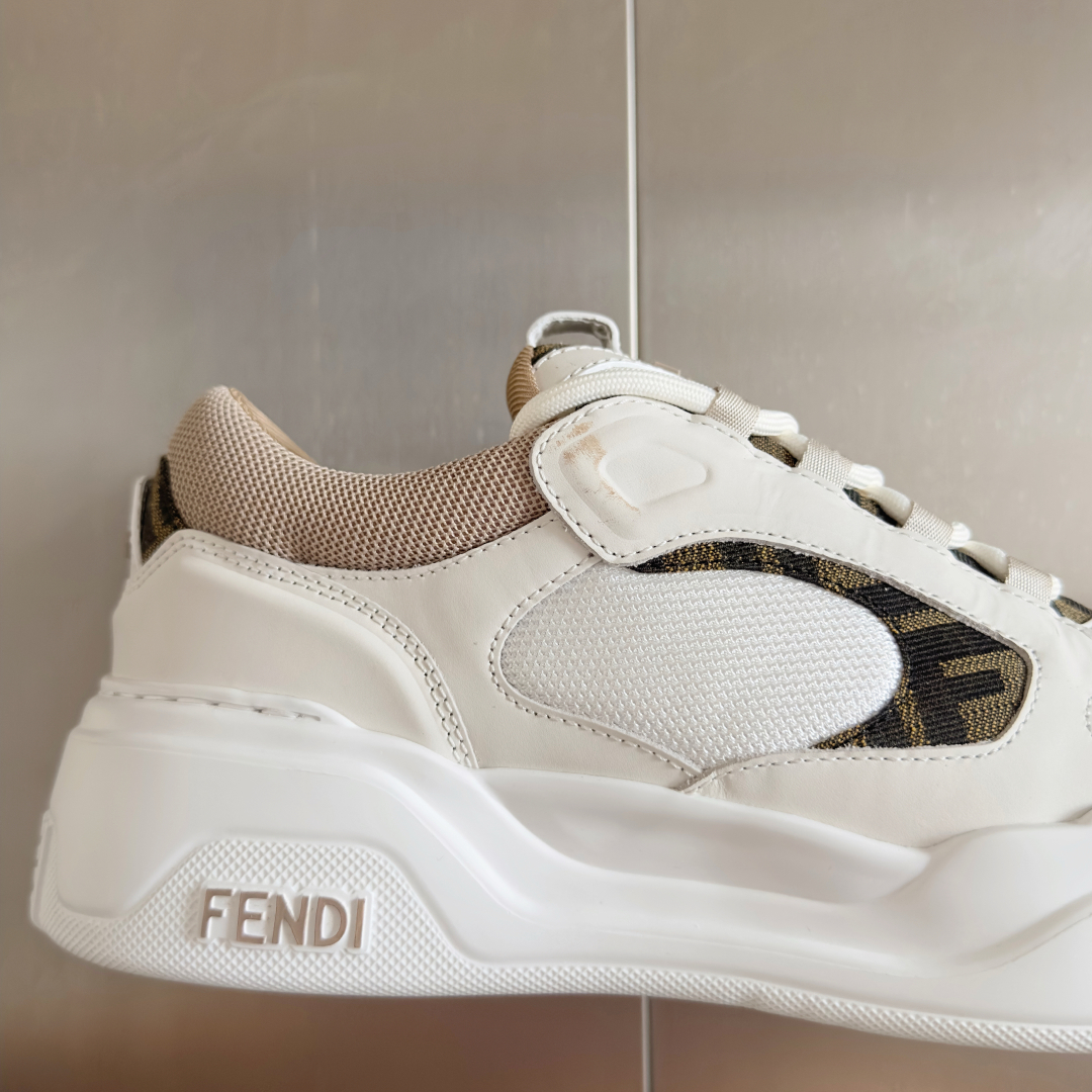 顶级版本：男款
Fendi 芬迪 最新 Force系列 FF厚底 休闲 运动鞋 板鞋
原版购入开发 做货