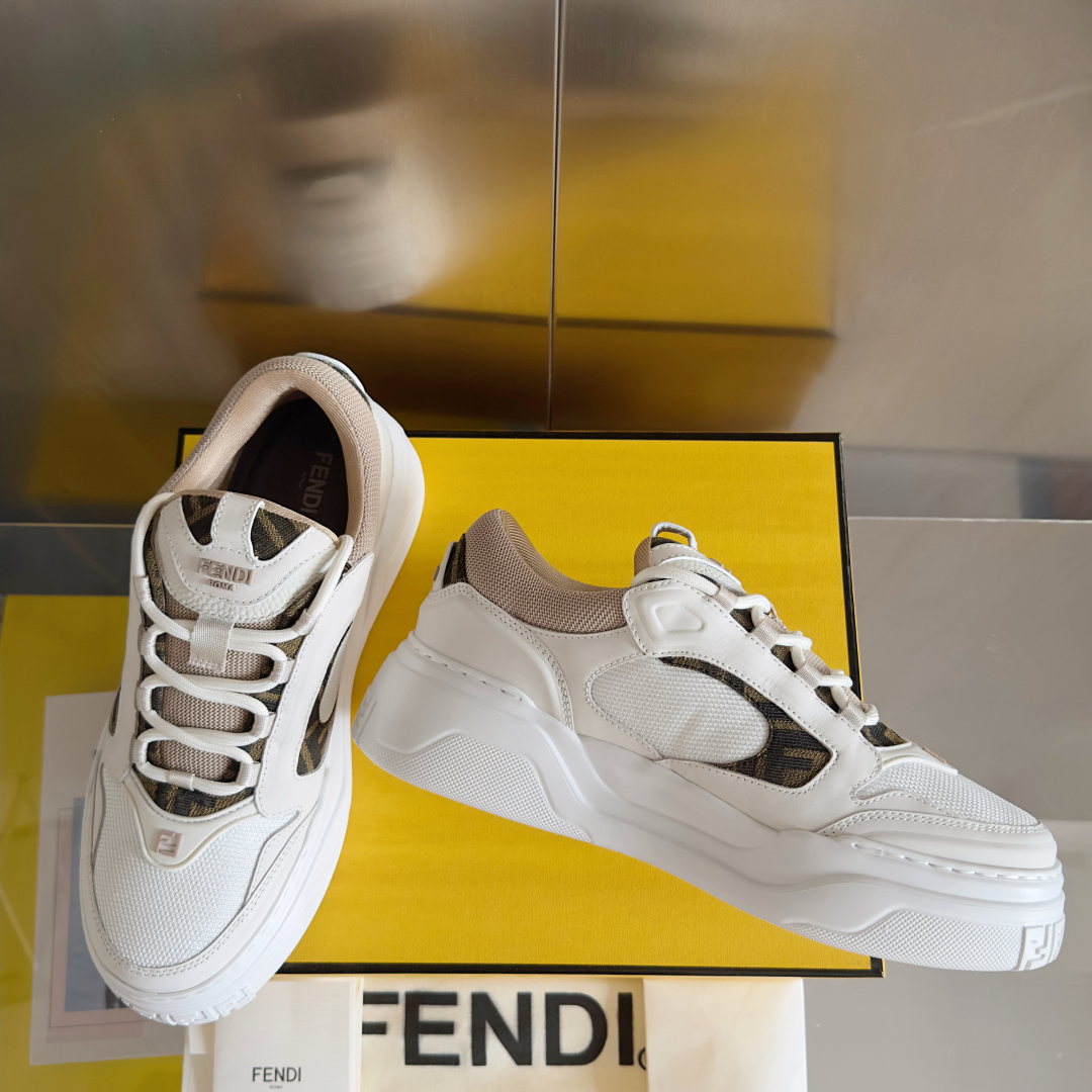 顶级版本：男款
Fendi 芬迪 最新 Force系列 FF厚底 休闲 运动鞋 板鞋
原版购入开发 做货