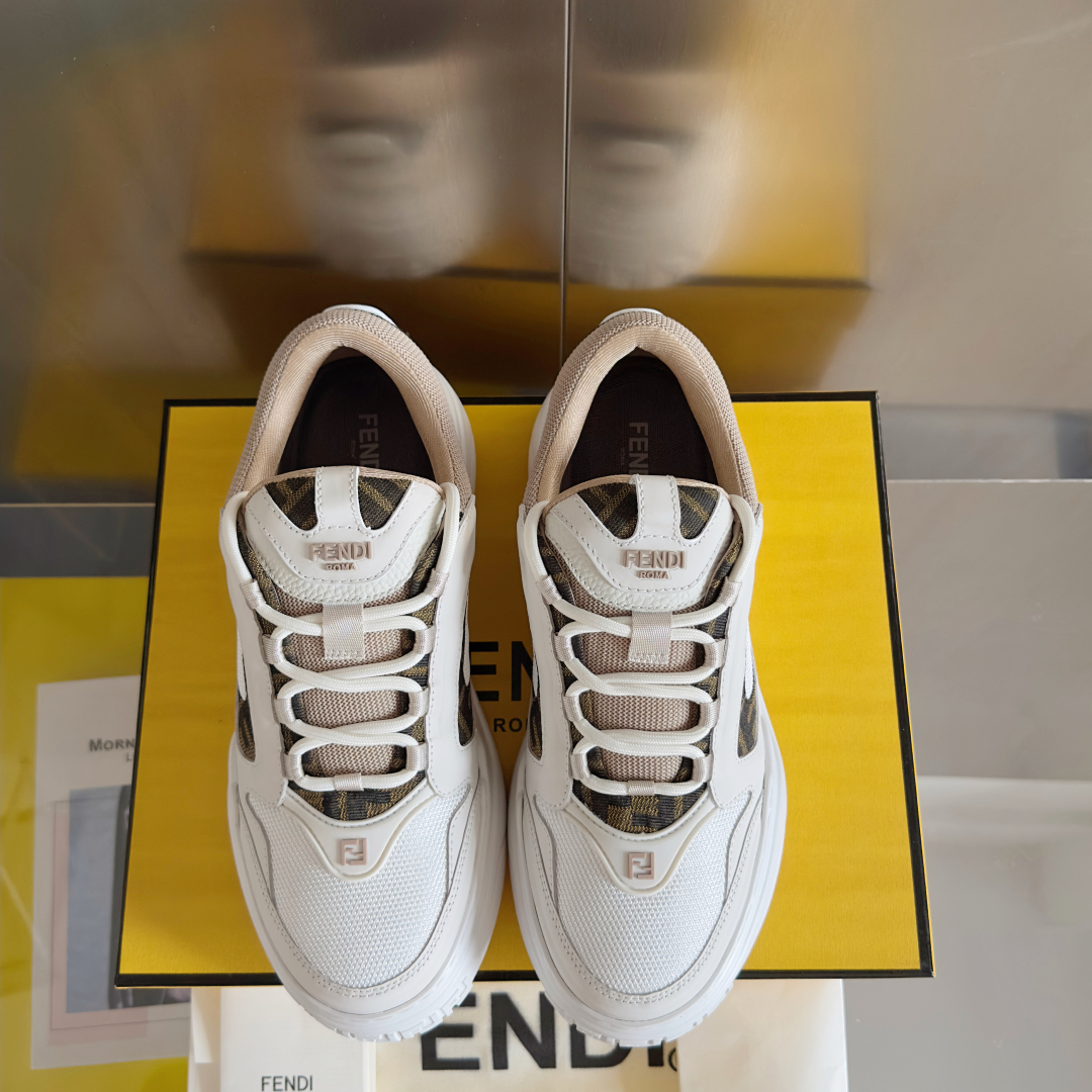 顶级版本：男款
Fendi 芬迪 最新 Force系列 FF厚底 休闲 运动鞋 板鞋
原版购入开发 做货