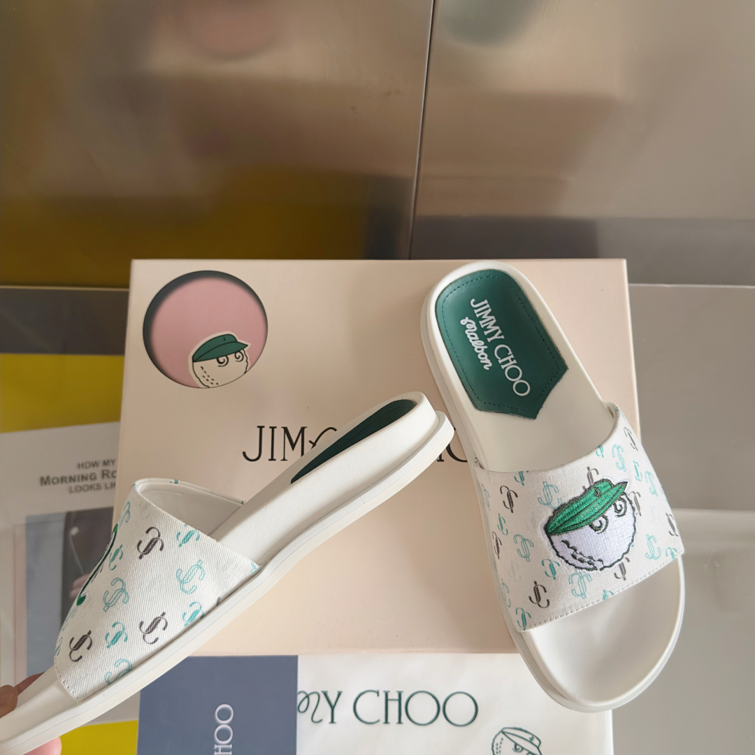 顶级版本:女款
JimmChoo周仰杰JC x Malbon 联名款 厚底 拖鞋
原版购入开发 做货