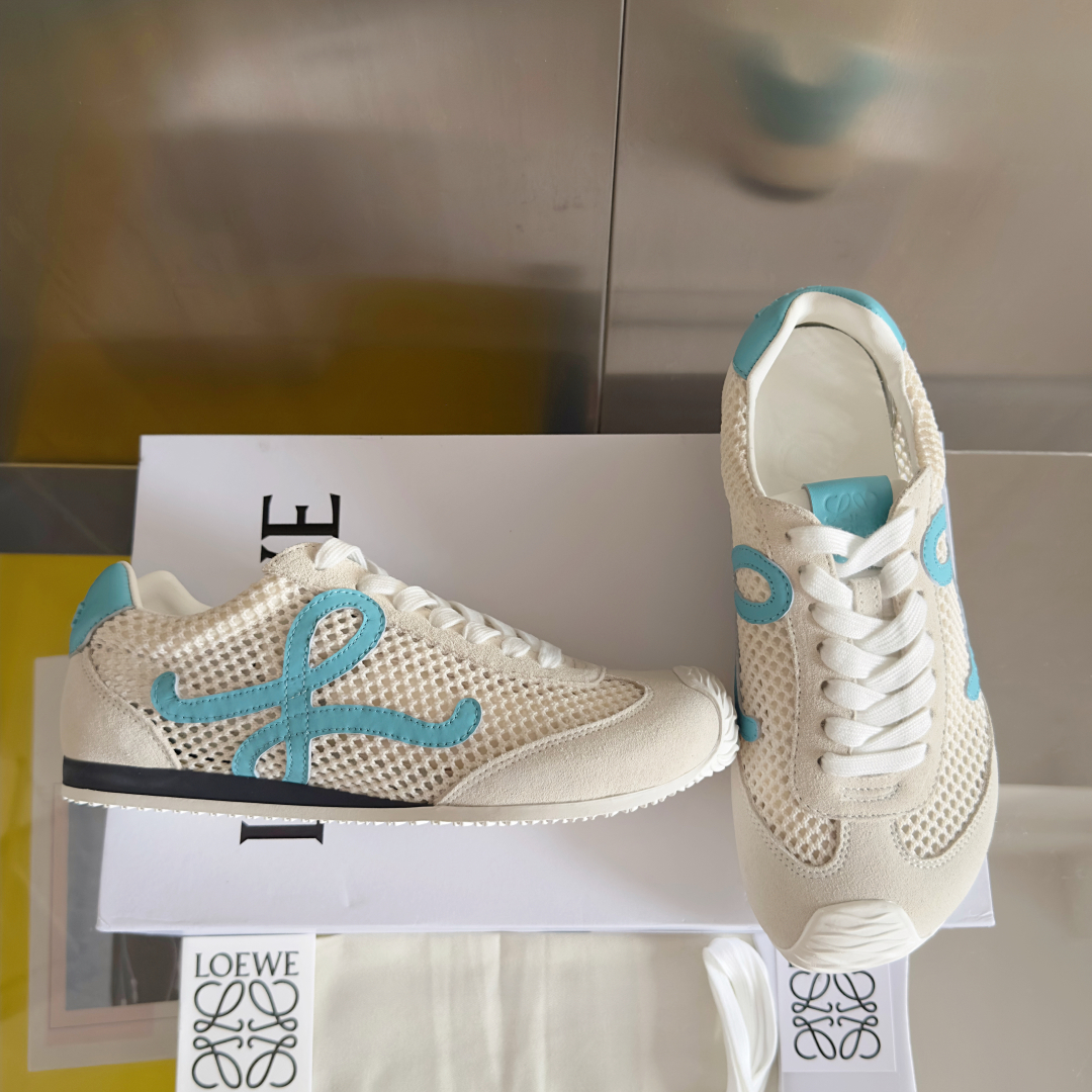 顶级版本：女款
LOEWE 罗意威 最新走秀款 Ballet Runner 2.0情侣款 芭蕾 休闲 运