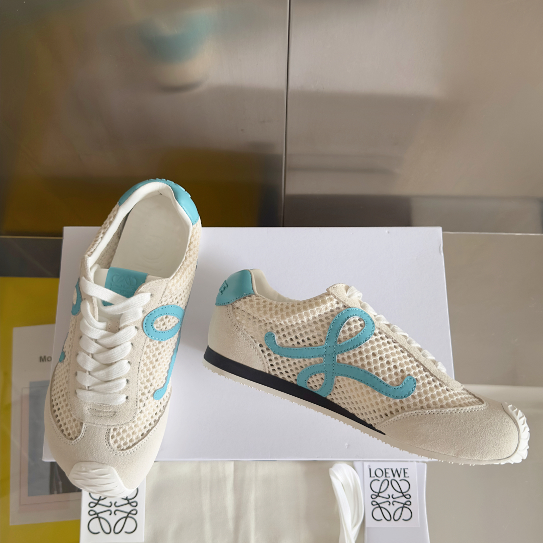 顶级版本：女款
LOEWE 罗意威 最新走秀款 Ballet Runner 2.0情侣款 芭蕾 休闲 运