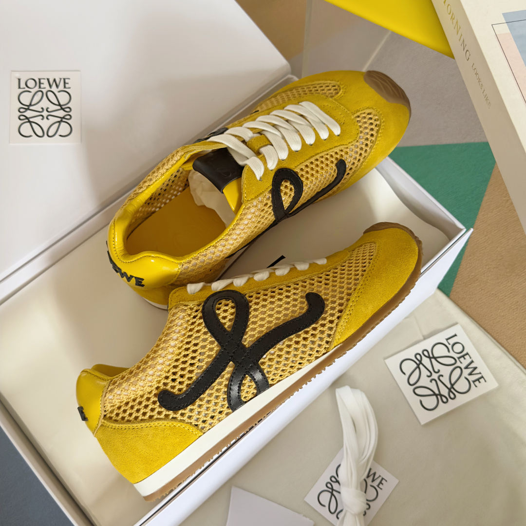 顶级版本：女款
LOEWE 罗意威 最新走秀款 Ballet Runner 2.0情侣款 芭蕾 休闲 运