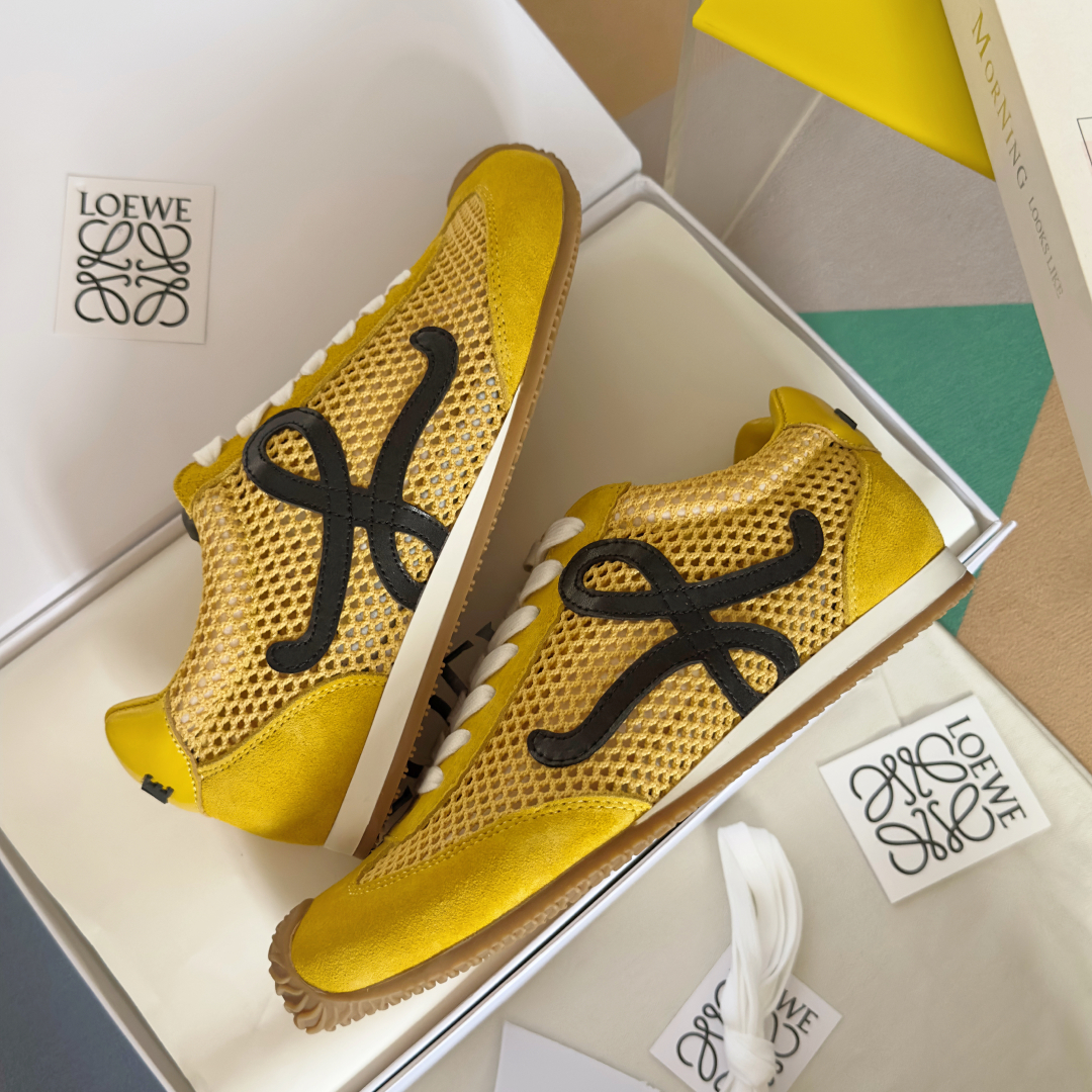 顶级版本：女款
LOEWE 罗意威 最新走秀款 Ballet Runner 2.0情侣款 芭蕾 休闲 运