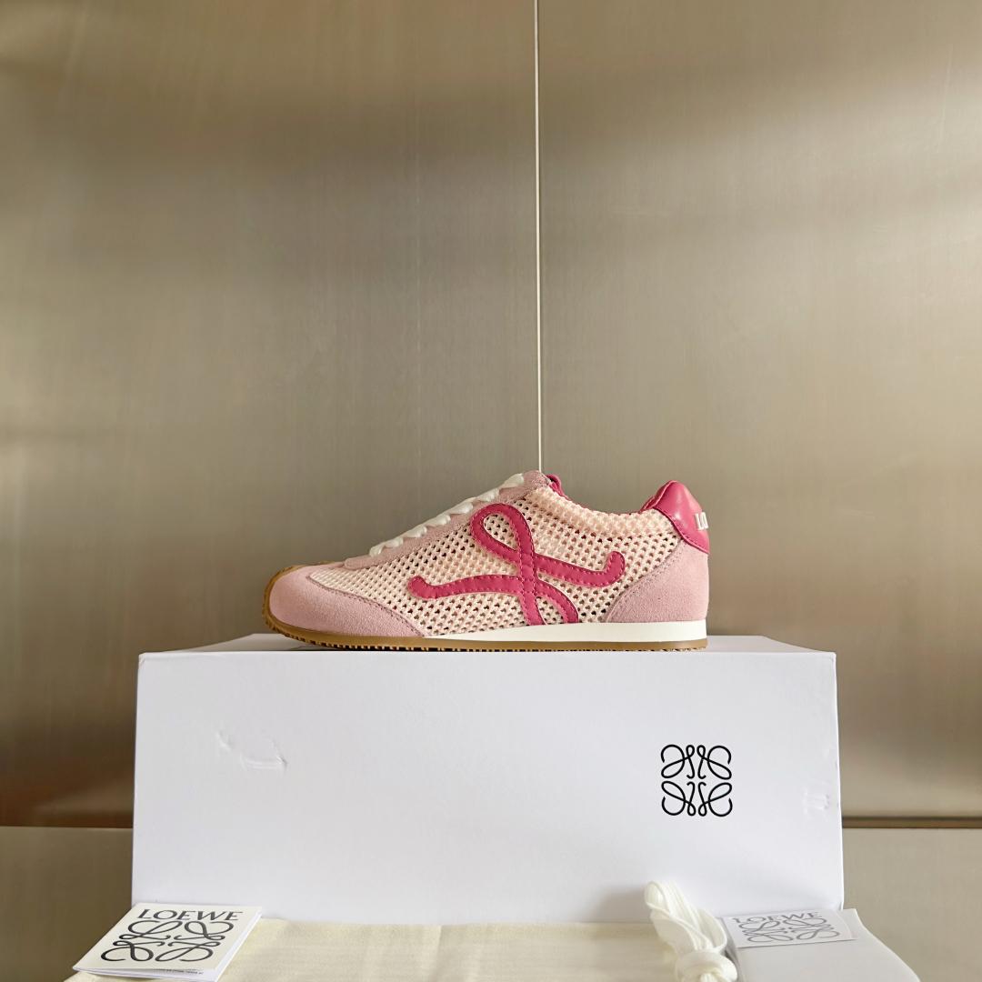 顶级版本：女款
LOEWE 罗意威 最新走秀款 Ballet Runner 2.0情侣款 芭蕾 休闲 运
