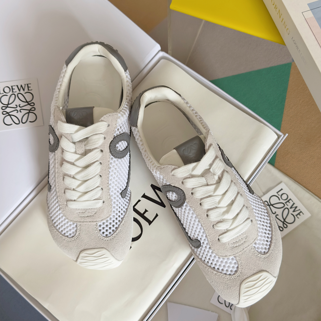 顶级版本：女款
LOEWE 罗意威 最新走秀款 Ballet Runner 2.0情侣款 芭蕾 休闲 运