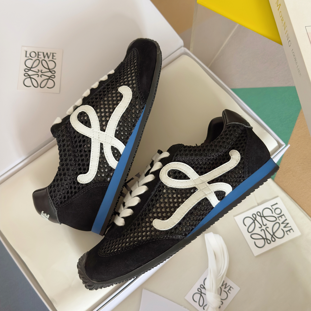 顶级版本：女款
LOEWE 罗意威 最新走秀款 Ballet Runner 2.0情侣款 芭蕾 休闲 运