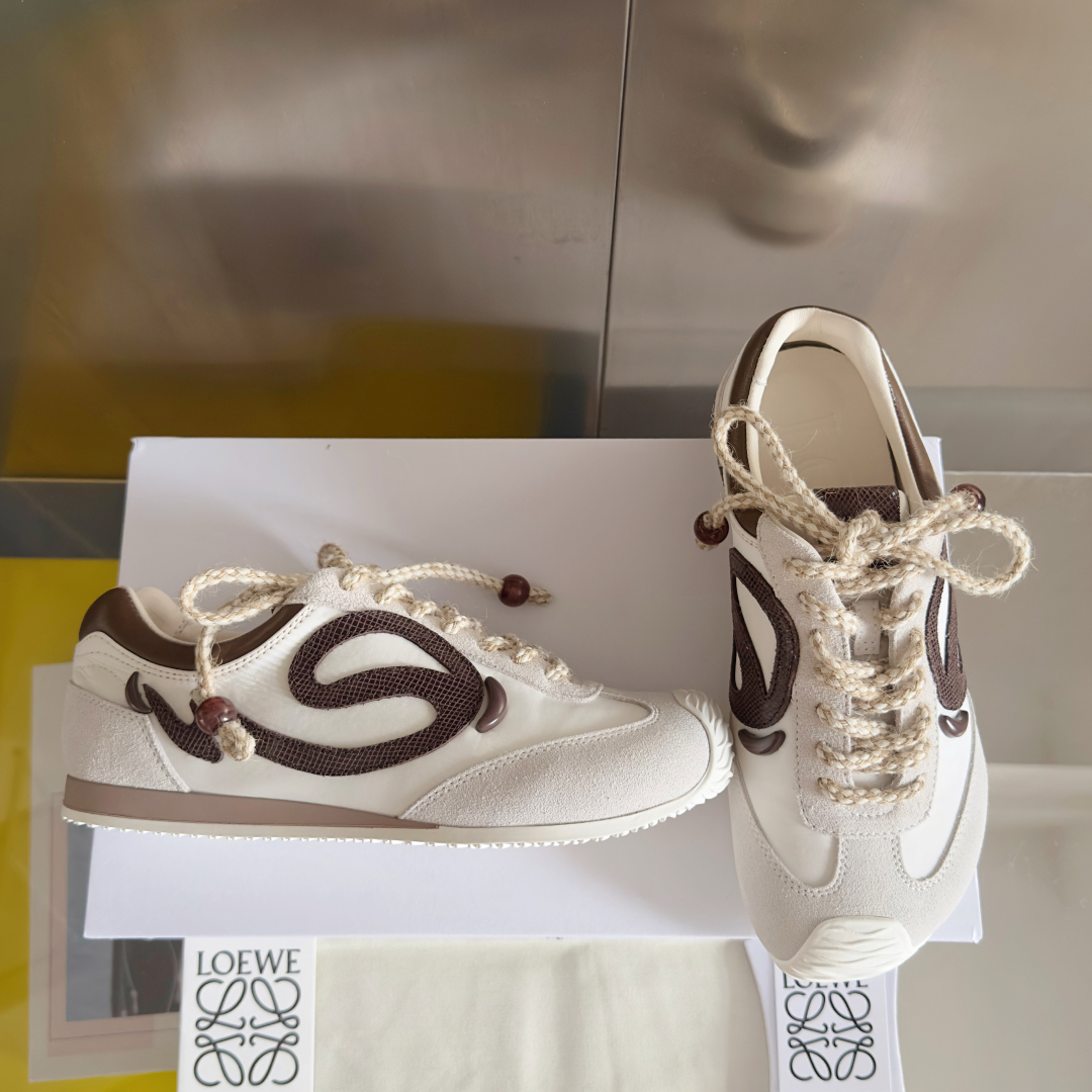 顶级版本：女款
LOEWE 罗意威 最新走秀款 Ballet Runner 2.0情侣款 芭蕾 休闲 运