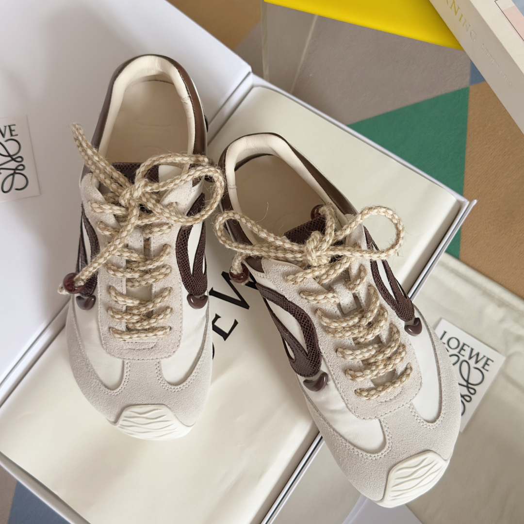 顶级版本：女款
LOEWE 罗意威 最新走秀款 Ballet Runner 2.0情侣款 芭蕾 休闲 运