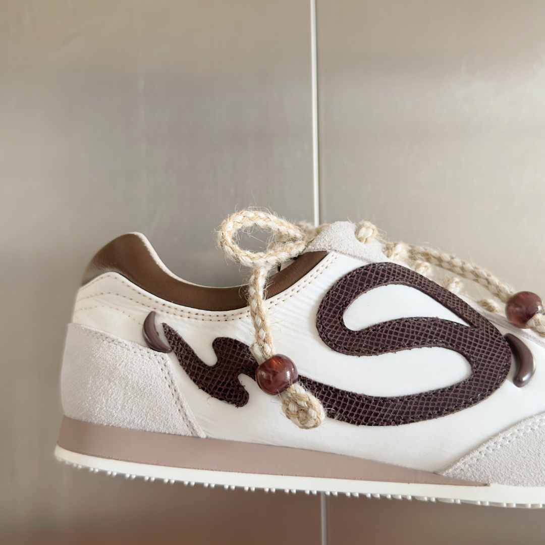 顶级版本：女款
LOEWE 罗意威 最新走秀款 Ballet Runner 2.0情侣款 芭蕾 休闲 运