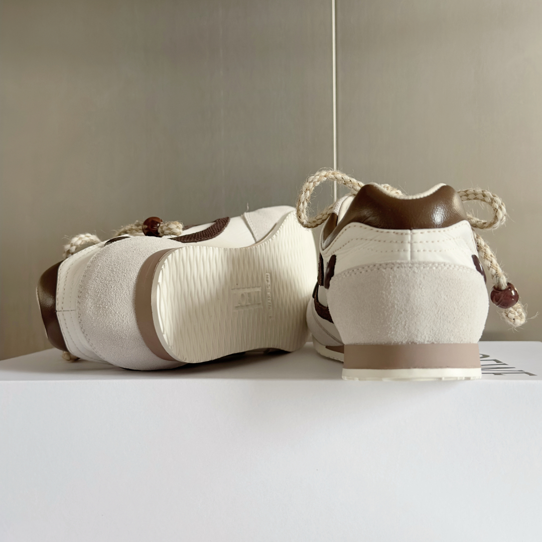 顶级版本：女款
LOEWE 罗意威 最新走秀款 Ballet Runner 2.0情侣款 芭蕾 休闲 运