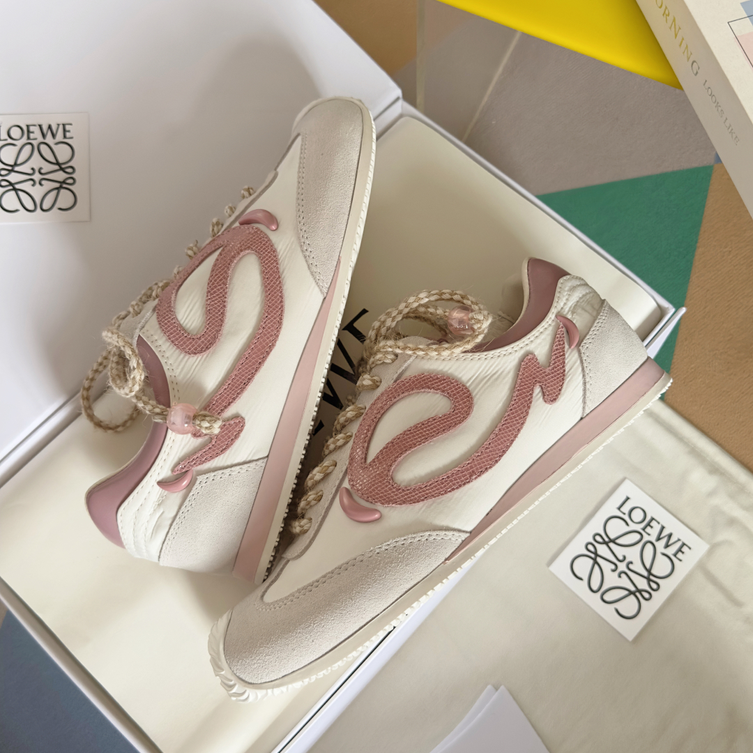 顶级版本：女款
LOEWE 罗意威 最新走秀款 Ballet Runner 2.0情侣款 芭蕾 休闲 运
