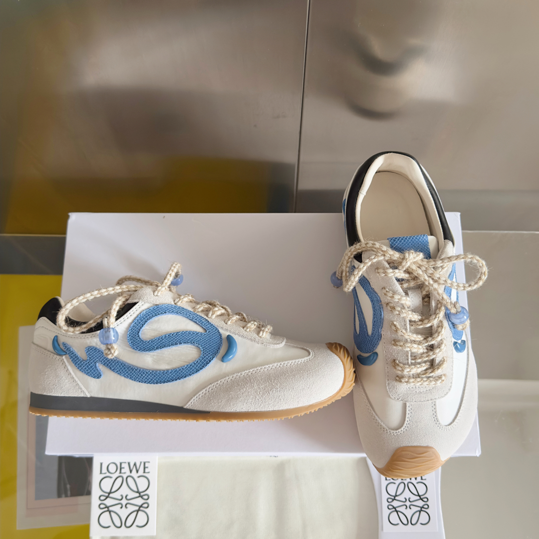 顶级版本：女款
LOEWE 罗意威 最新走秀款 Ballet Runner 2.0情侣款 芭蕾 休闲 运
