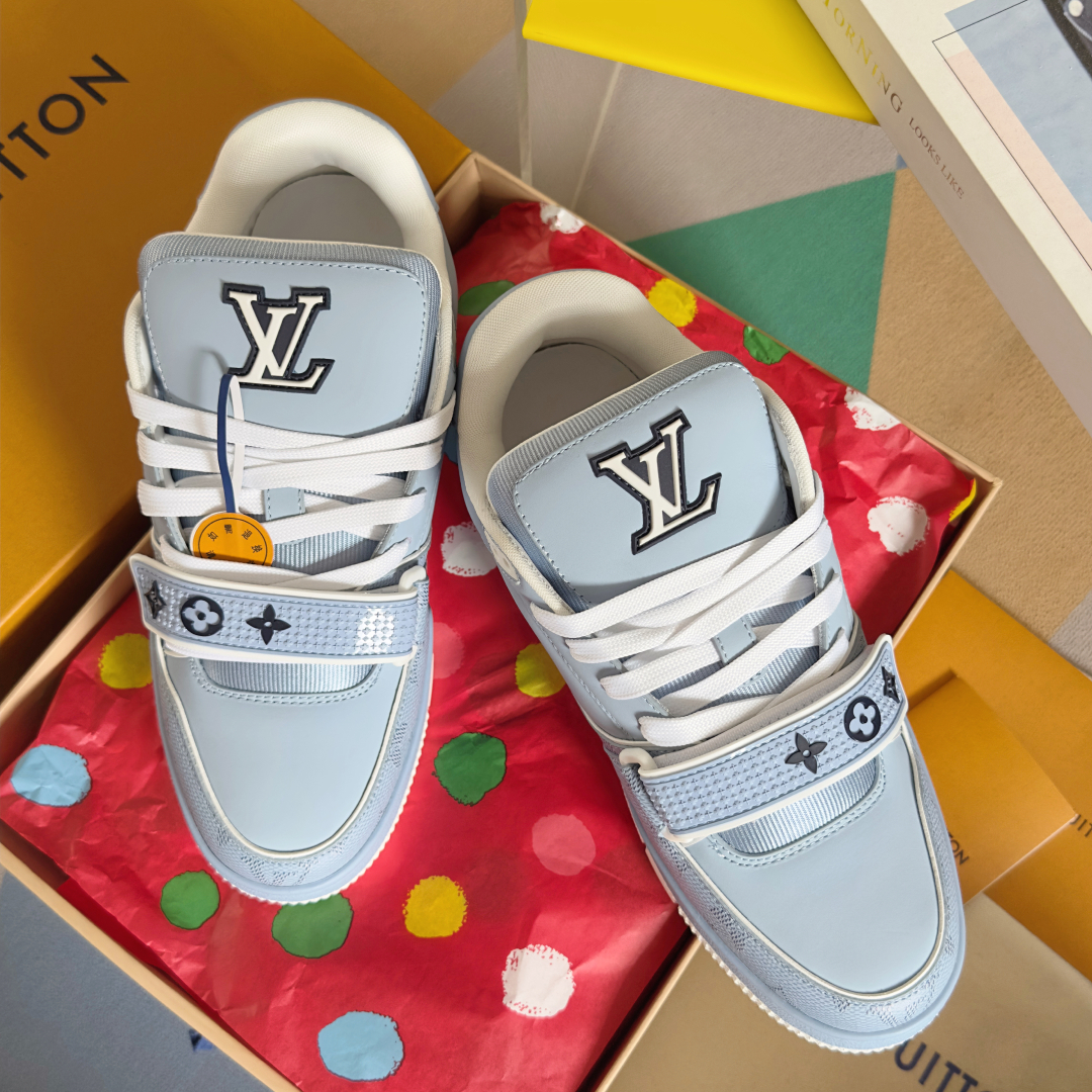 顶级版本：男款
LV TARINE路易威登 驴牌 L家 情侣款 休闲 运动鞋 滑板鞋
原版购入开发 做货