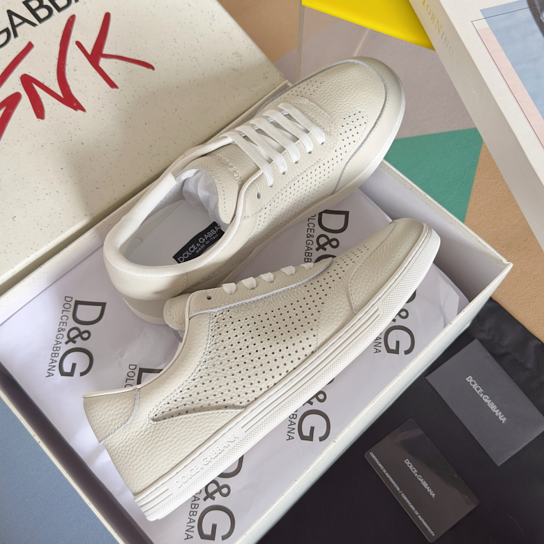 Dolce & Gabbana Men's Leather Sneakers - Breathable & Stylish 5 cmp i1749139729180 3038 0 3
