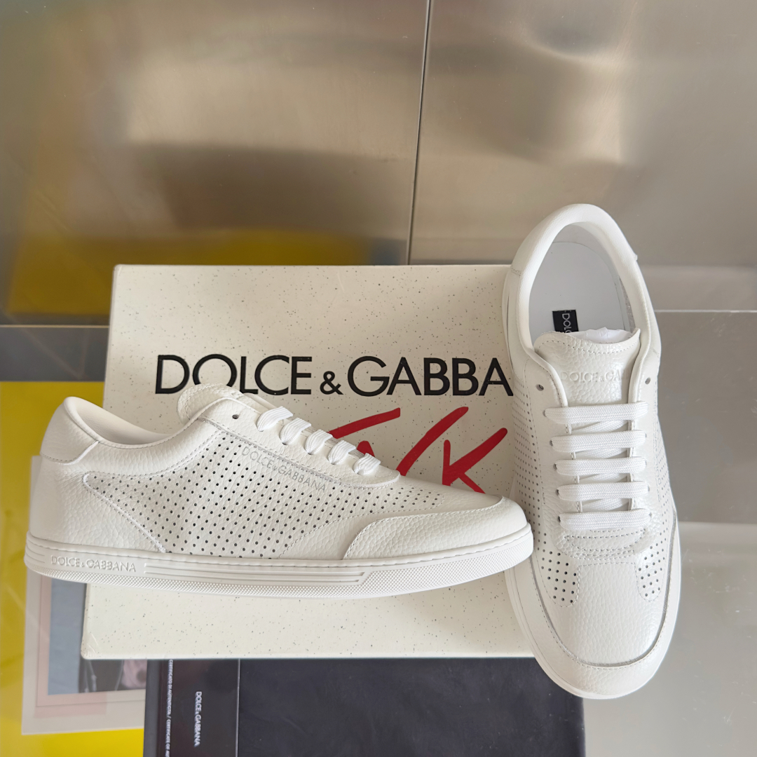 Dolce & Gabbana Men's Leather Sneakers - Breathable & Sporty Style 3 cmp i1749139792345 5683 0 1