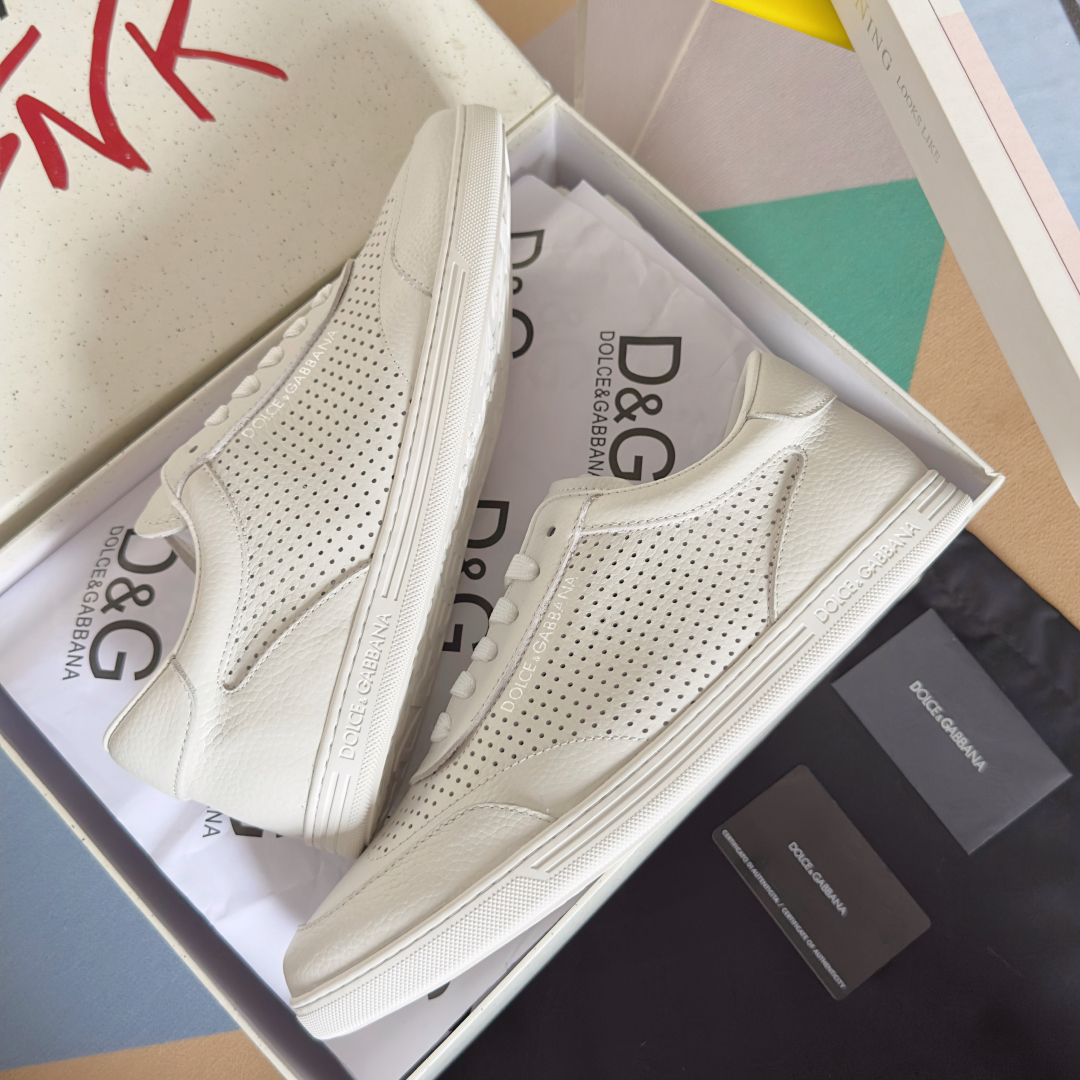Dolce & Gabbana Men's Leather Sneakers - Breathable & Sporty Style 7 cmp i1749139799109 1973 0 0