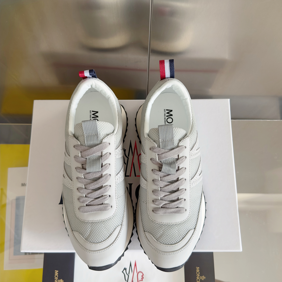 顶级版本：男款
Moncler 盟可睐/蒙口 Pacey系列 户外 厚底 休闲 运动鞋 老爹鞋
原版购入