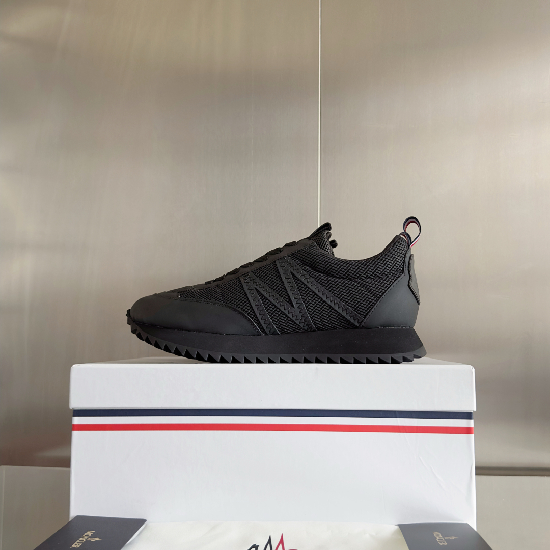 顶级版本：男款
Moncler 盟可睐/蒙口 Pacey系列 户外 厚底 休闲 运动鞋 老爹鞋
原版购入