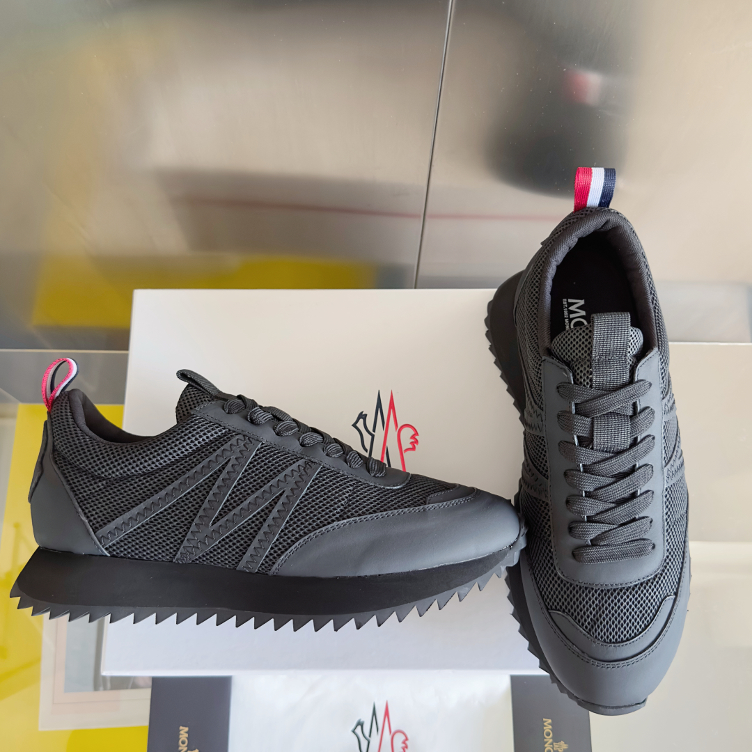 顶级版本：男款
Moncler 盟可睐/蒙口 Pacey系列 户外 厚底 休闲 运动鞋 老爹鞋
原版购入