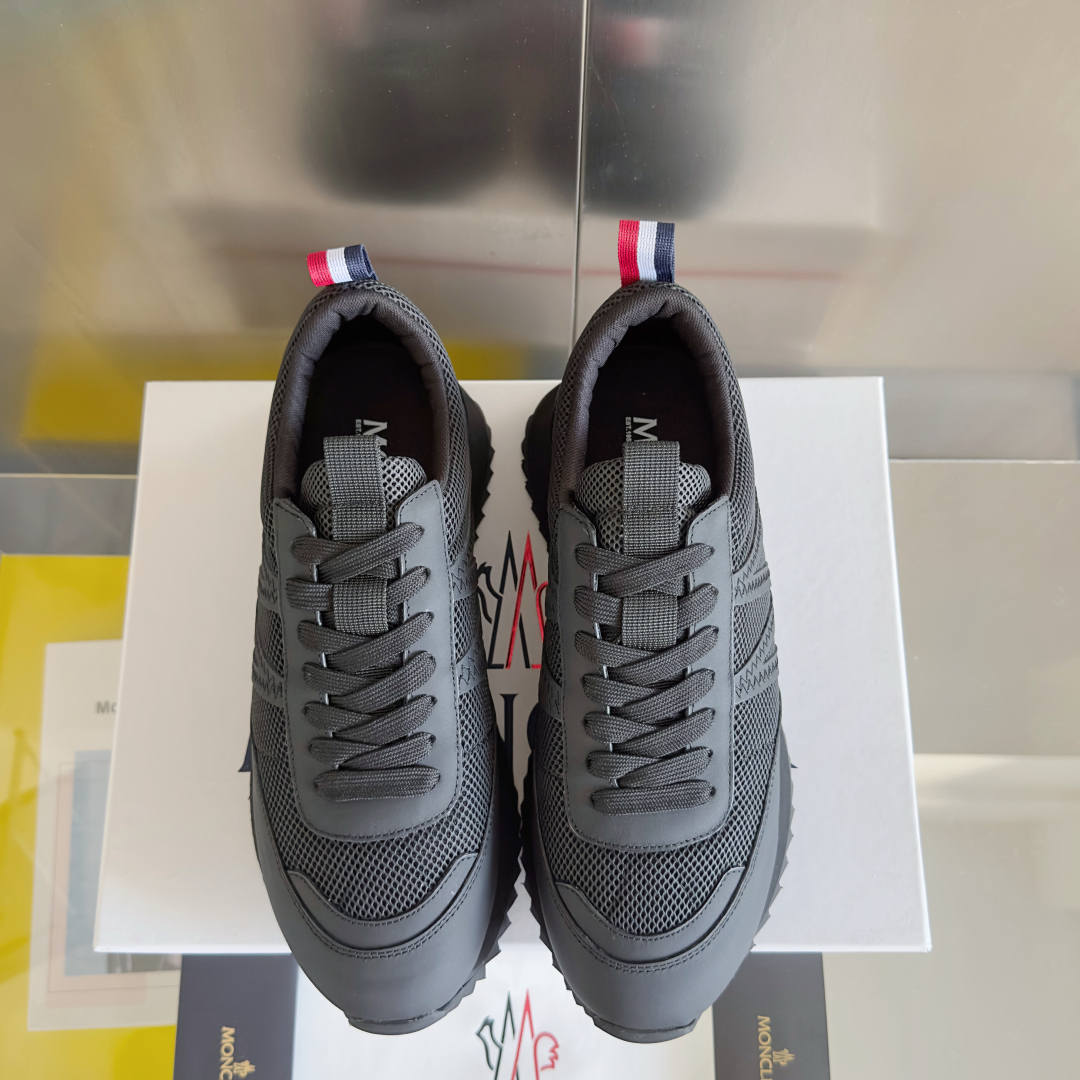顶级版本：男款
Moncler 盟可睐/蒙口 Pacey系列 户外 厚底 休闲 运动鞋 老爹鞋
原版购入