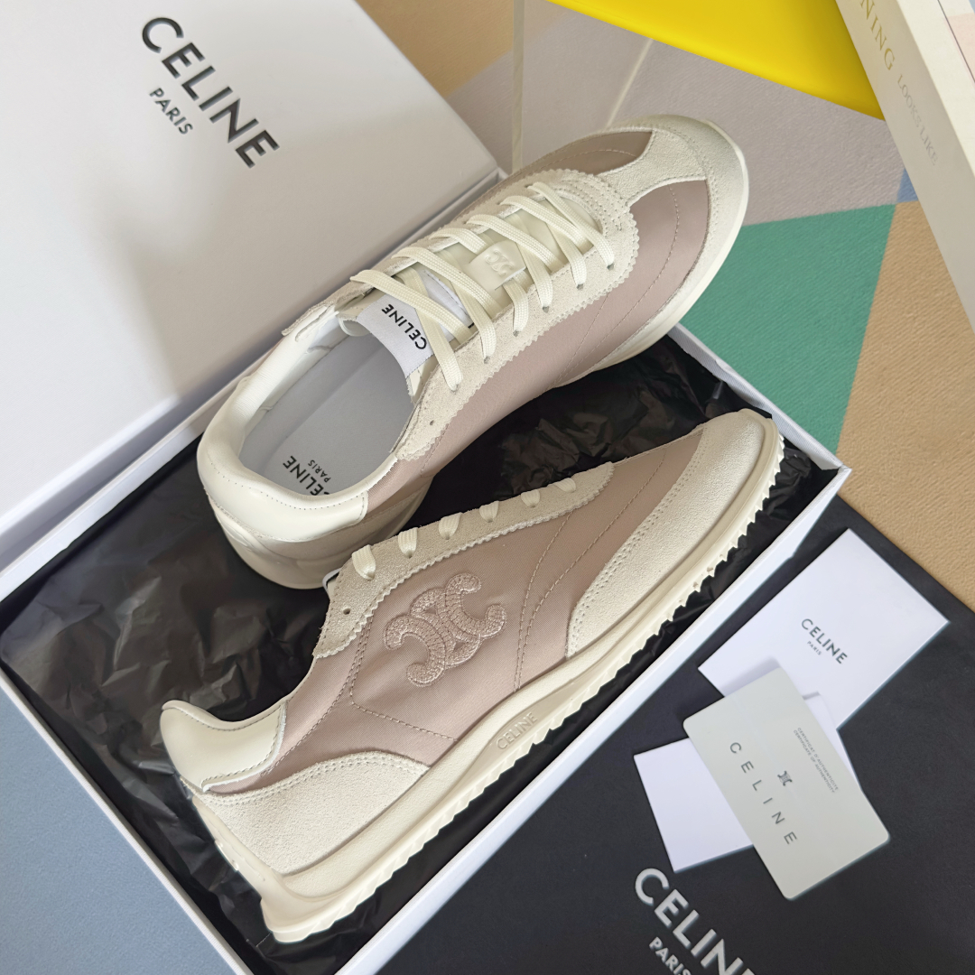 顶级版本：女款
Celine 思琳/赛琳 最新Racer系列 复古 休闲 运动鞋
原版购入开发 做货 这