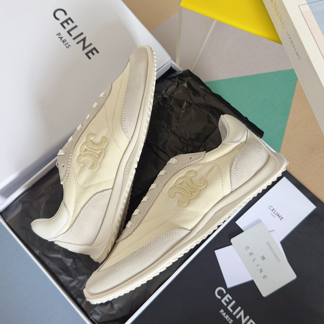 顶级版本：女款
Celine 思琳/赛琳 最新Racer系列 复古 休闲 运动鞋
原版购入开发 做货 这