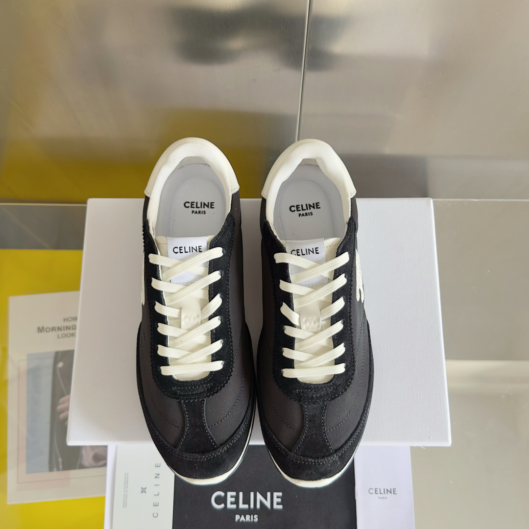 顶级版本：女款
Celine 思琳/赛琳 最新Racer系列 复古 休闲 运动鞋
原版购入开发 做货 这