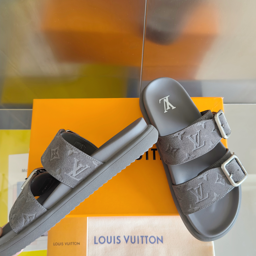 顶级版本：男款
LV 路易威登 L家 驴牌Venice系列 厚底 凉拖鞋
原版购入开发 做货 本款 LV