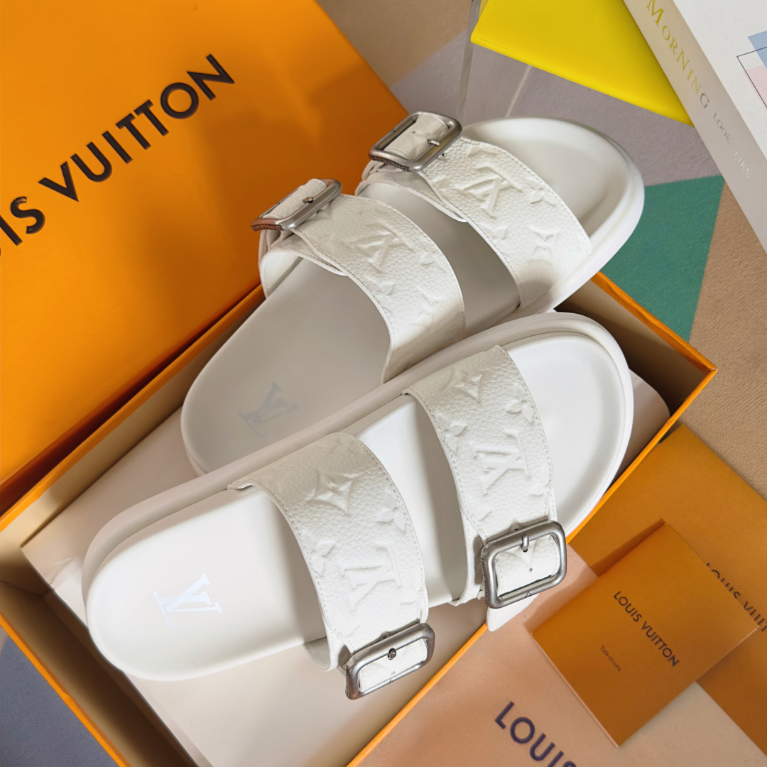 顶级版本：男款
LV 路易威登 L家 驴牌Venice系列 厚底 凉拖鞋
原版购入开发 做货 本款 LV