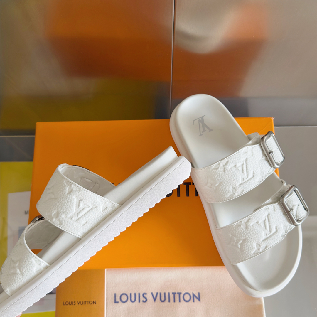 顶级版本：男款
LV 路易威登 L家 驴牌Venice系列 厚底 凉拖鞋
原版购入开发 做货 本款 LV