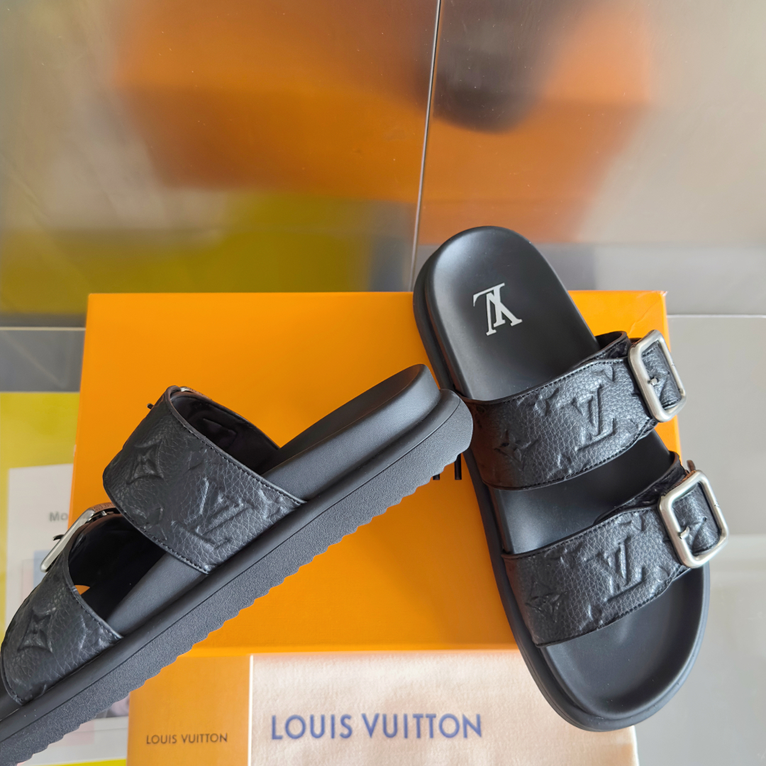 顶级版本：男款
LV 路易威登 L家 驴牌Venice系列 厚底 凉拖鞋
原版购入开发 做货 本款 LV