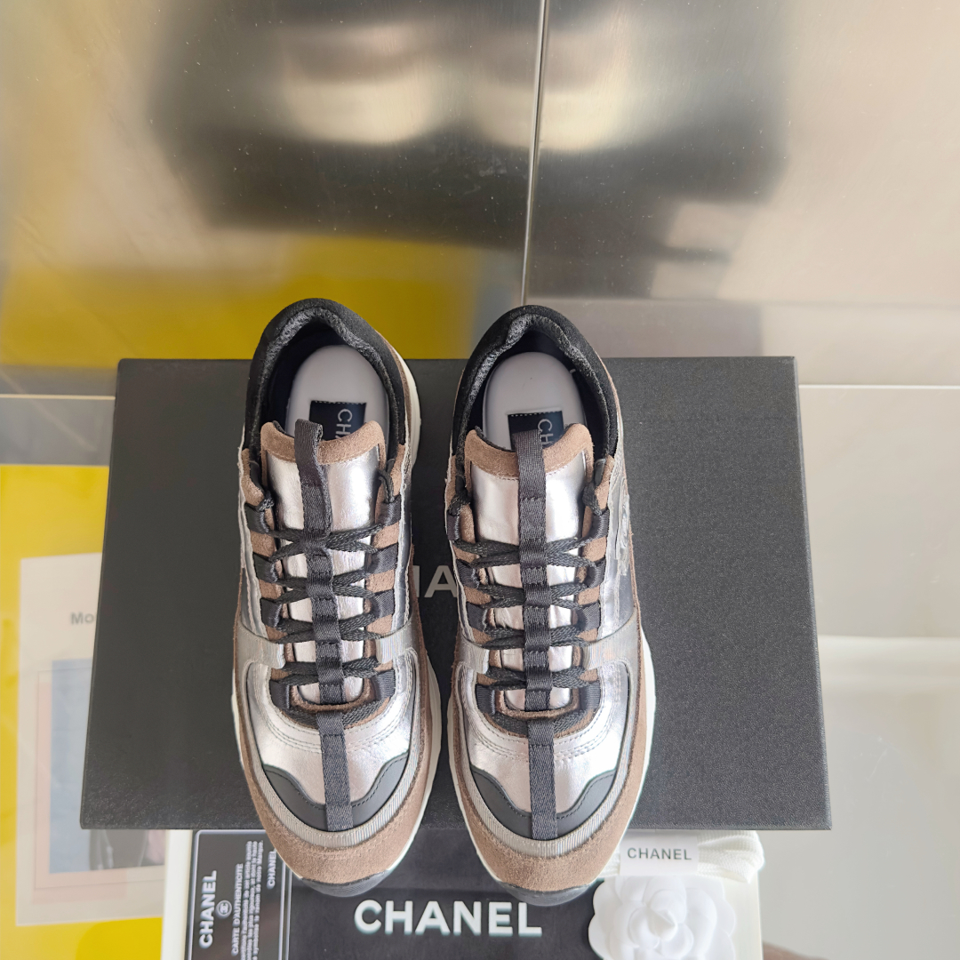 顶级版本：女款
Chanel香奈儿 25A 熊猫配色 厚底 休闲 运动鞋
原版购入开发 做货 小香 C家