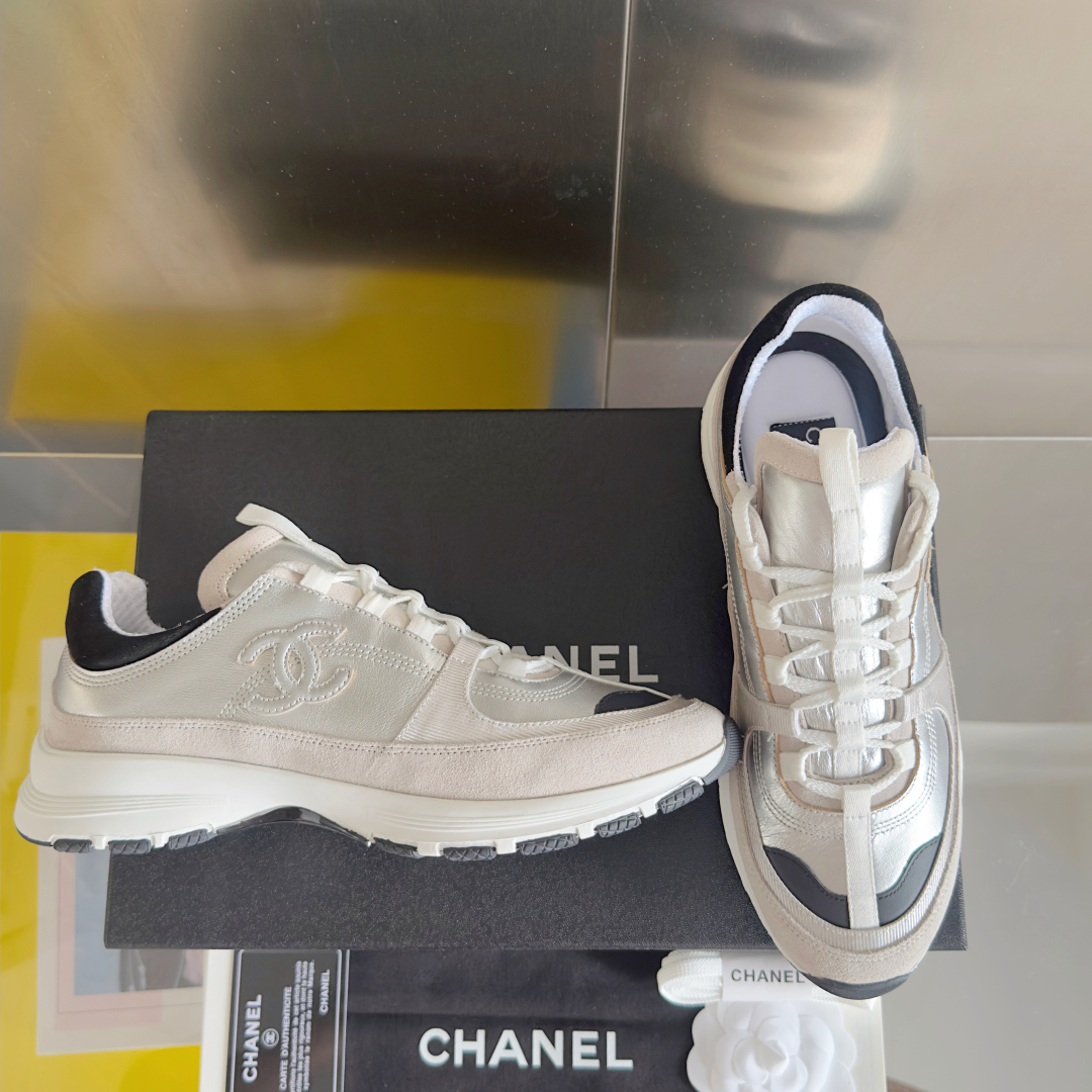 顶级版本：女款
Chanel香奈儿 25A 熊猫配色 厚底 休闲 运动鞋
原版购入开发 做货 小香 C家