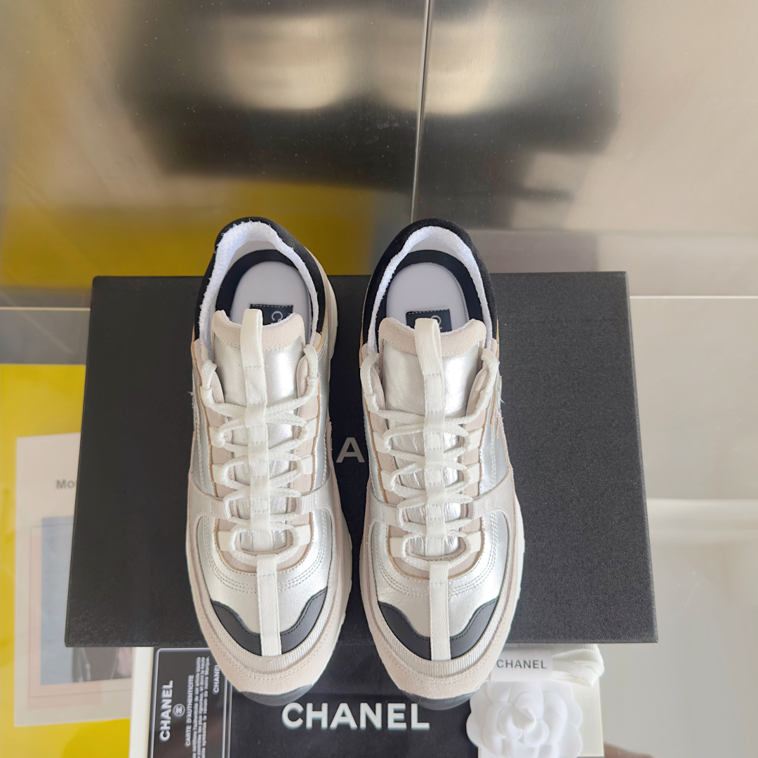 顶级版本：女款
Chanel香奈儿 25A 熊猫配色 厚底 休闲 运动鞋
原版购入开发 做货 小香 C家