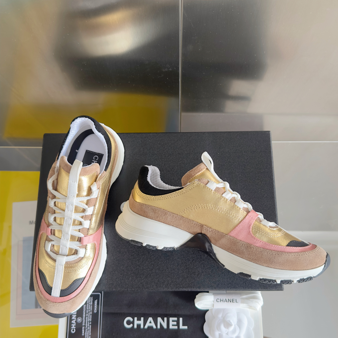顶级版本：女款
Chanel香奈儿 25A 熊猫配色 厚底 休闲 运动鞋
原版购入开发 做货 小香 C家