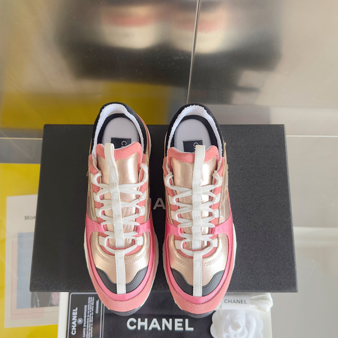 顶级版本：女款
Chanel香奈儿 25A 熊猫配色 厚底 休闲 运动鞋
原版购入开发 做货 小香 C家