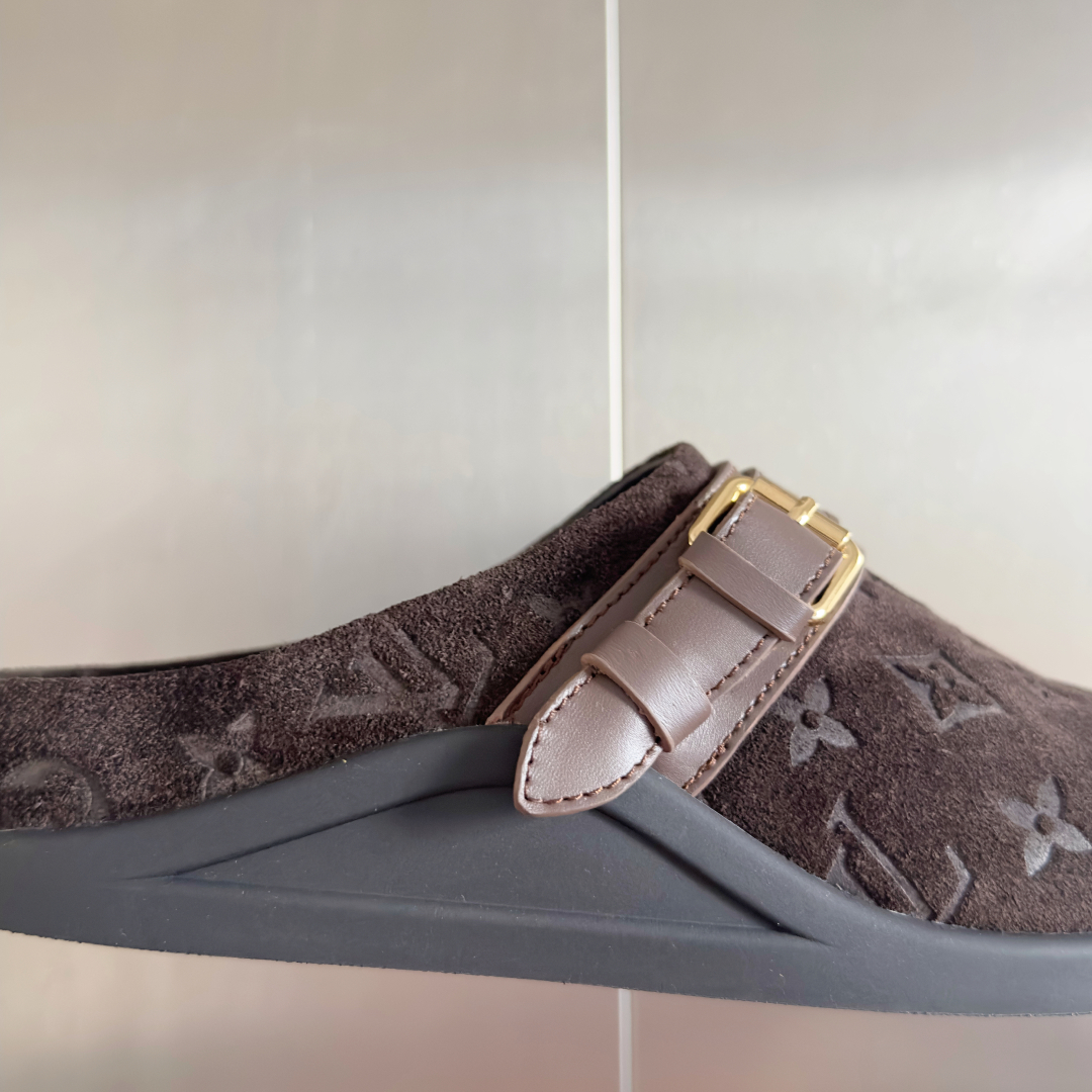 顶级版本：女款
LV 路易威登 L家 驴牌 To-Go Comfort系列 老花 勃肯 包头拖鞋 凉鞋
