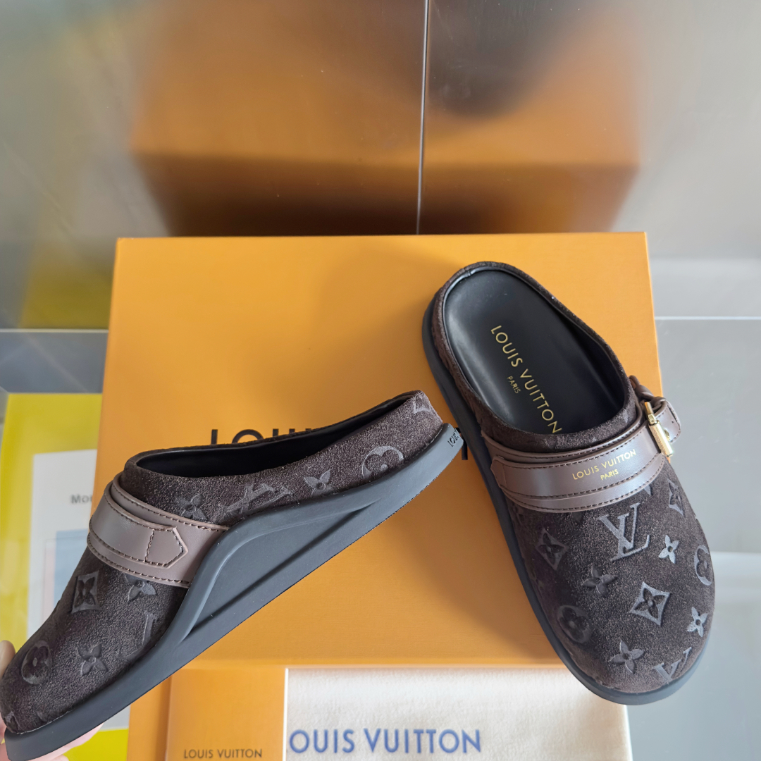顶级版本：女款
LV 路易威登 L家 驴牌 To-Go Comfort系列 老花 勃肯 包头拖鞋 凉鞋
