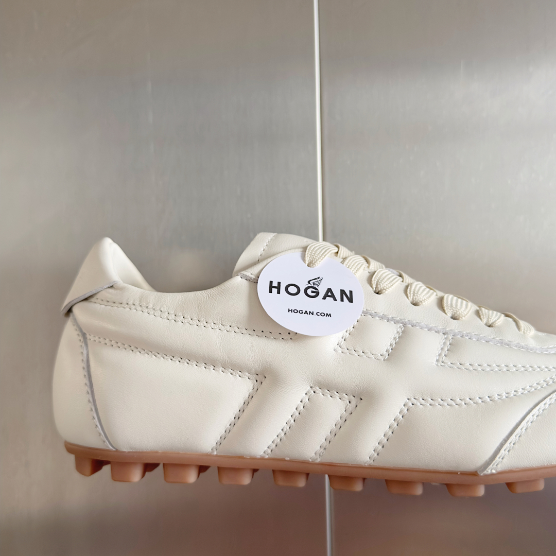 顶级版本：
Hogan霍根 最新Runner系列H693 情侣款复古 德训鞋 阿甘鞋 休闲 运动鞋
原版