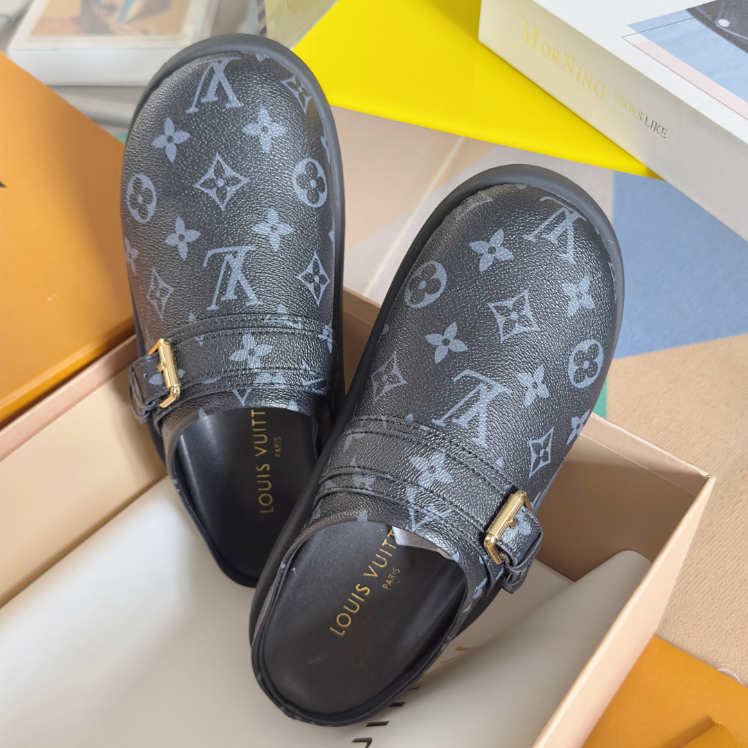 顶级版本：女款
LV 路易威登 L家 驴牌 To-Go Comfort系列 老花 勃肯 包头拖鞋 凉鞋
