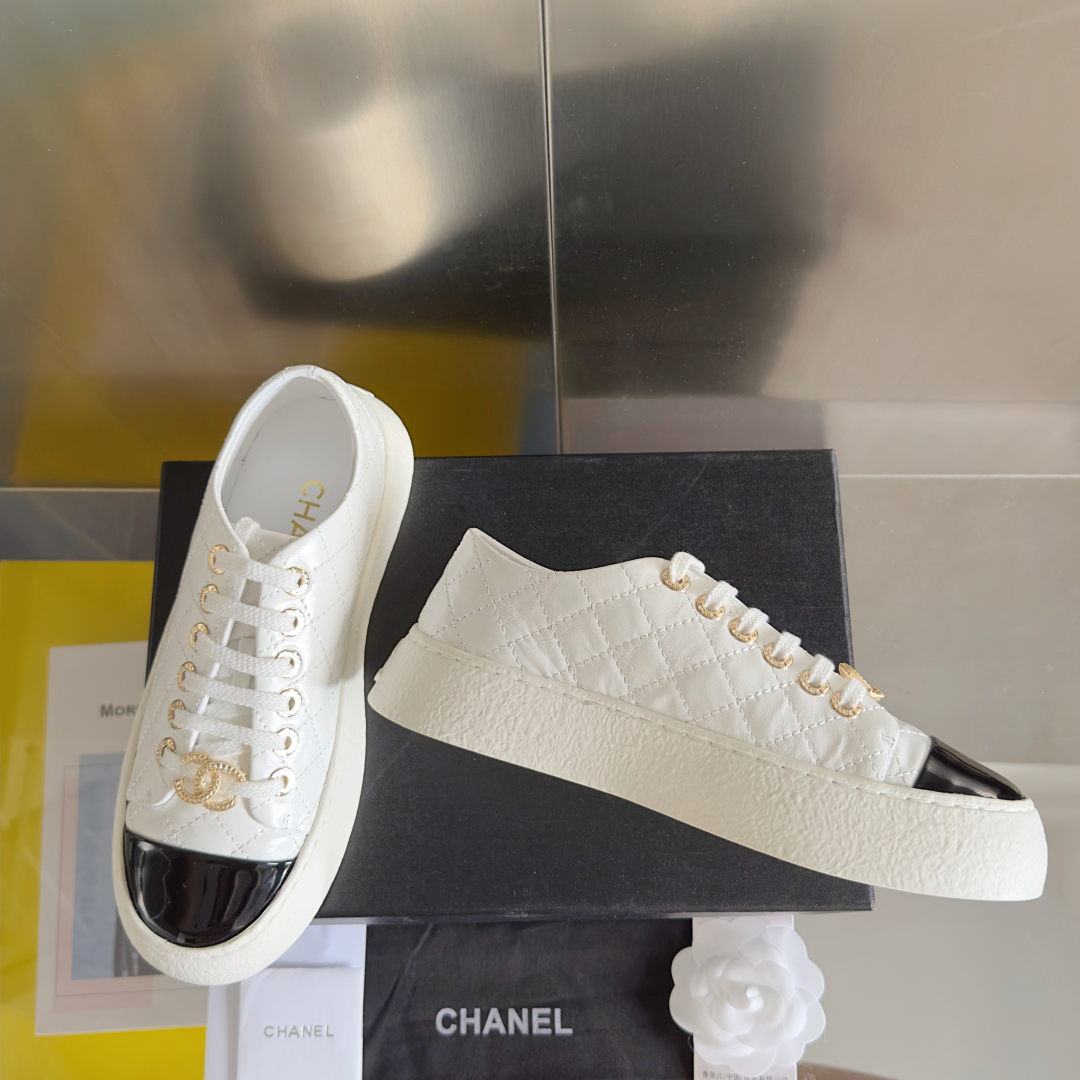 顶级版本：女款
Chanel香奈儿 最新 菱格纹 厚底 饼干鞋 休闲 运动鞋
原版购入开发 做货 小香 