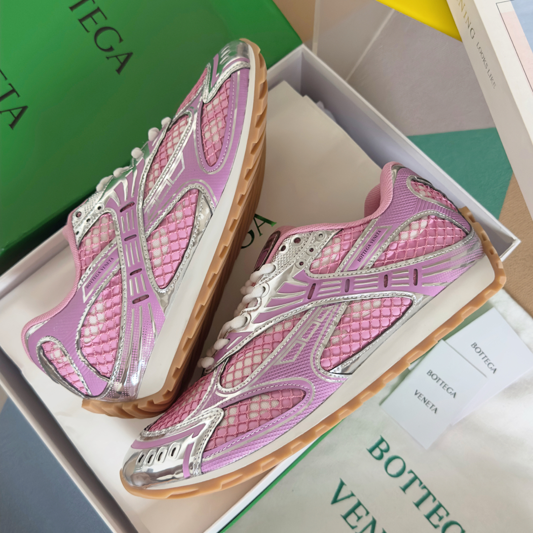 顶级版本：情侣款
Bottega Veneta 葆蝶家BV最新款Orbit系列  情侣款 复古 网面 休
