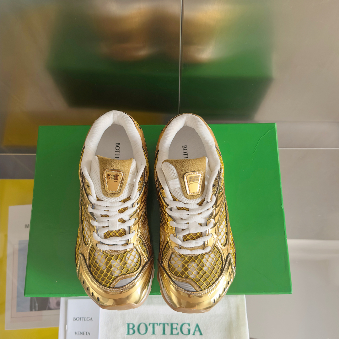 顶级版本：情侣款
Bottega Veneta 葆蝶家BV最新款Orbit系列  情侣款 复古 网面 休