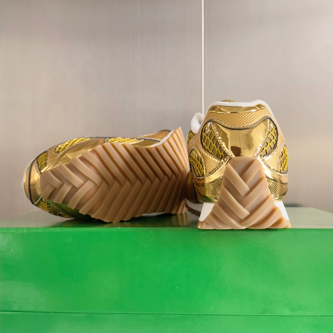 顶级版本：情侣款
Bottega Veneta 葆蝶家BV最新款Orbit系列  情侣款 复古 网面 休